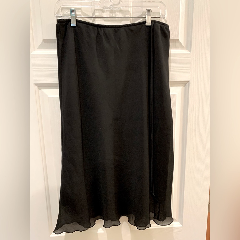 Black skirt!